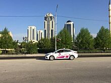 В Чечне заработала служба такси «Мехкари», где за рулем ездят только девушки
