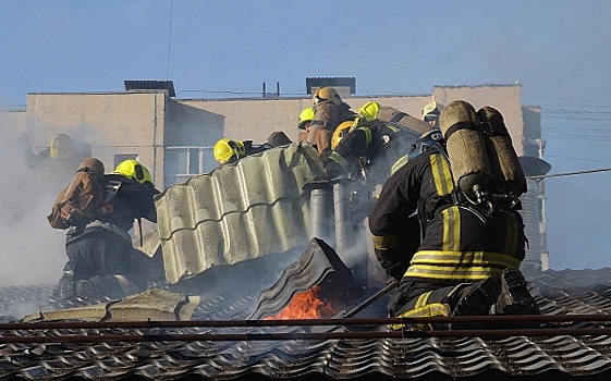 Как защитить имущество от стихийных бедствий и пожаров: советы страхового агента