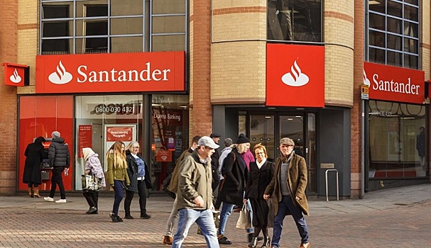 Santander вводит трансграничные платежи через блокчейн Ripple