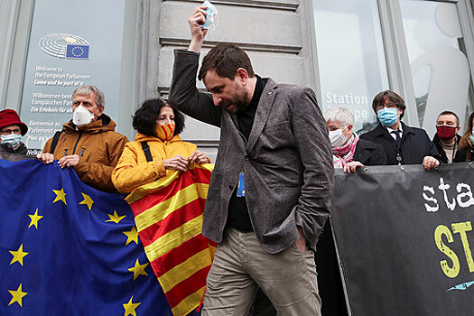 Эксперты считают, что Испании каталонских сепаратистов выдадут нескоро