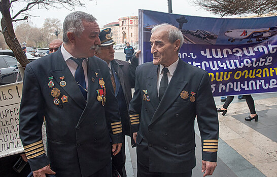 "Armenia" поддержит ветеранов: льготные билеты для бывших авиаторов