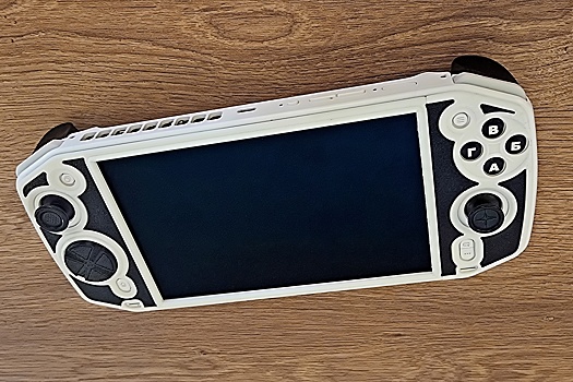 Прототип российской игровой консоли представили на ЦИПР-2025