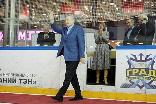 Юбилей легенды хоккея и экологическая акция «Дармарка»