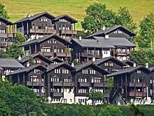 Почему в Подмосковье появляются сотни заброшенных коттеджных поселков?