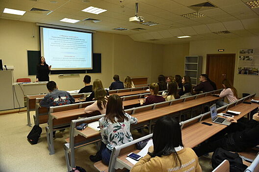 В вузах обяжут учить историю, философию и основы российской государственности