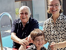 Кадры недели: жена рассказала о фертильности Петросяна, Лорак отправилась за российским гражданством