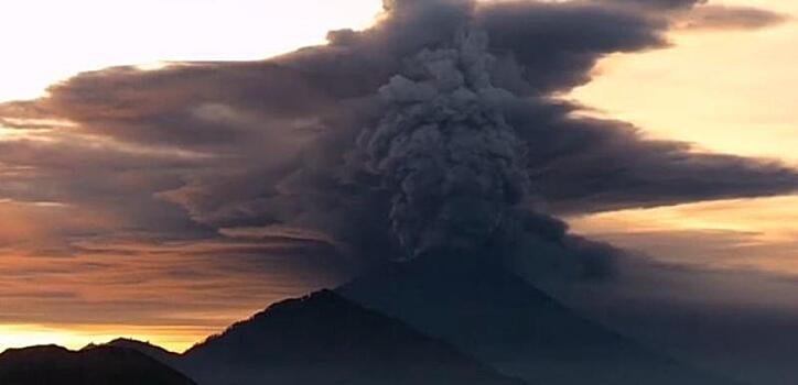 Специалисты NASA рассказали, как избежать извержения вулкана Йеллоустоун