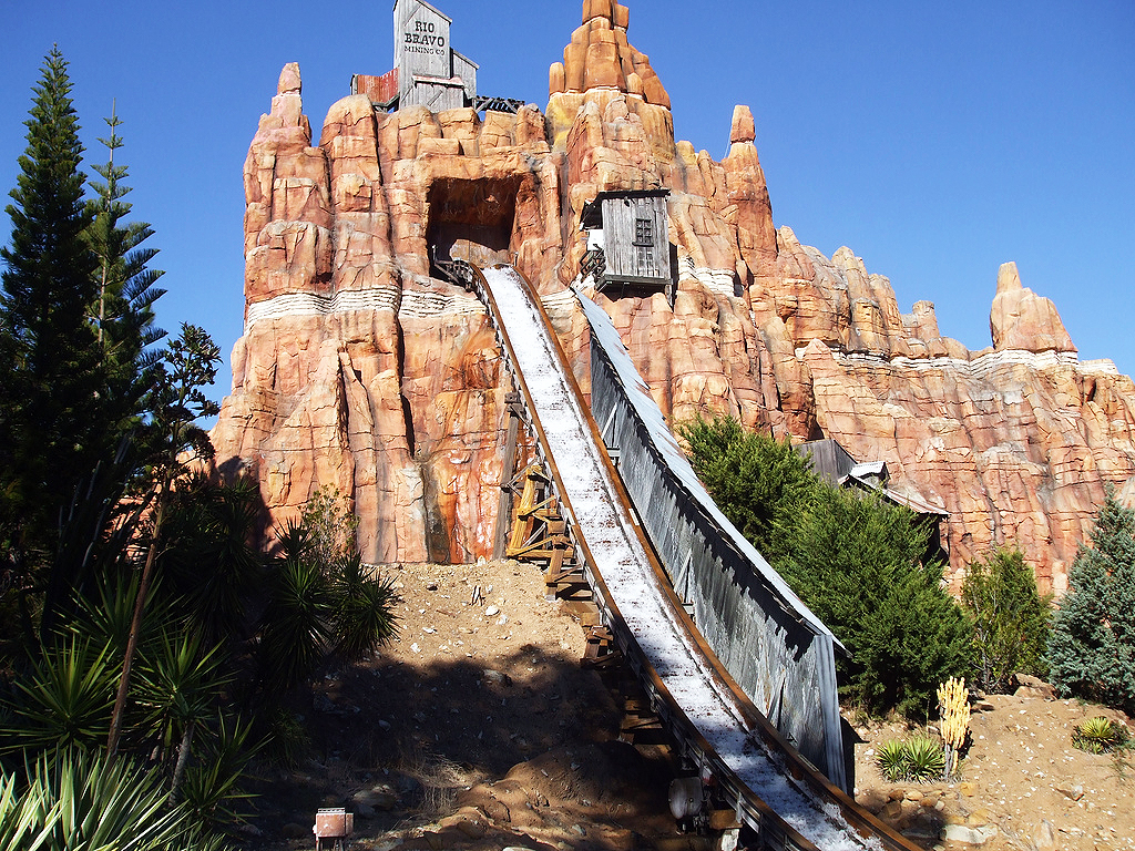 Аттракционы Movie World, Голд-Кост, Австралийский союз