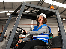 Мачтовые телескопические подъемники: преимущества и сферы применения