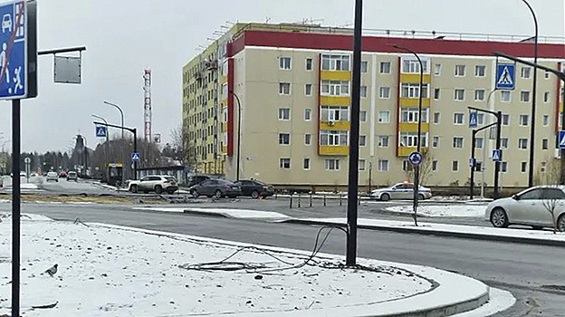 На обновленном перекрестке в Ноябрьске произошло первое ДТП