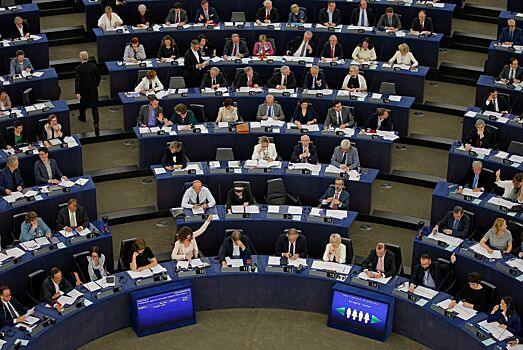 Европарламент перенес обсуждение безвиза для Украины из-за пожарной тревоги