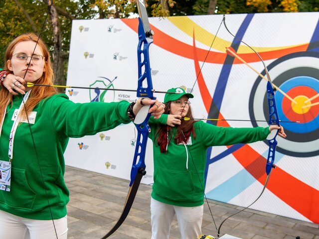 Собянин принял участие в открытии II Кубка Генпрокурора России по стрельбе из лука