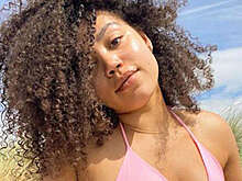 Звезда "Бриджертонов" попала в больницу из-за психических проблем