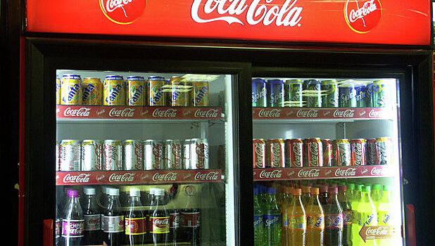 В Госдуме захотели запретить рекламу газировки