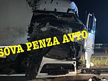 На трассе М-5 в сгоревшую фуру врезался большегруз