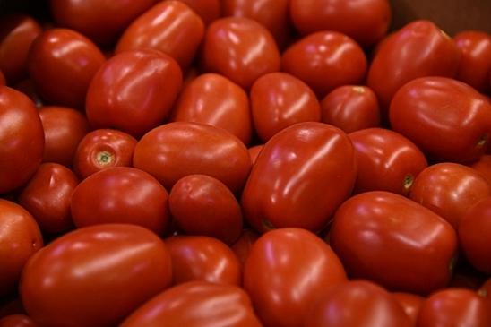 Как быстро и легко приготовить пикантные помидоры по-корейски