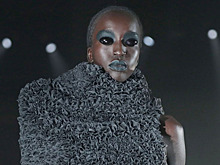 Новый сюрреалистический наци-хоррор Gareth Pugh в деталях