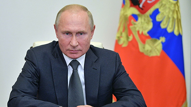Путин указал на лидерство России в создании вакцин от COVID-19