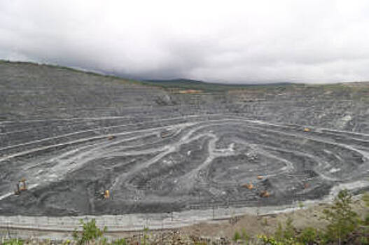 В Хакасии "Тейский рудник" обязали продать единым комплексом