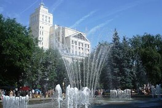 В Воронеже у ВГУ появится новый сквер, а у парка «Дельфин» облагородят пляж