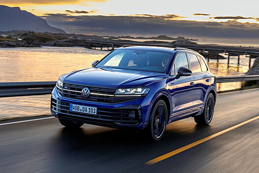 Дорогой и малопопулярный: Volkswagen Touareg готовится к отставке, преемника не будет