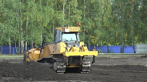 Реконструкцию стадиона «Дорожник» в Каменке планируют завершить к ноябрю