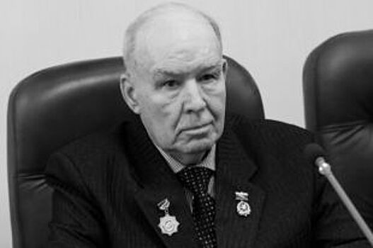 В Татарстане скончался заслуженный тренер по фехтованию Владимир Житлов