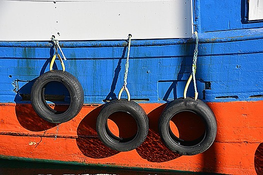 В Приморье прокуратура наказала компанию за морские перевозки без лицензии