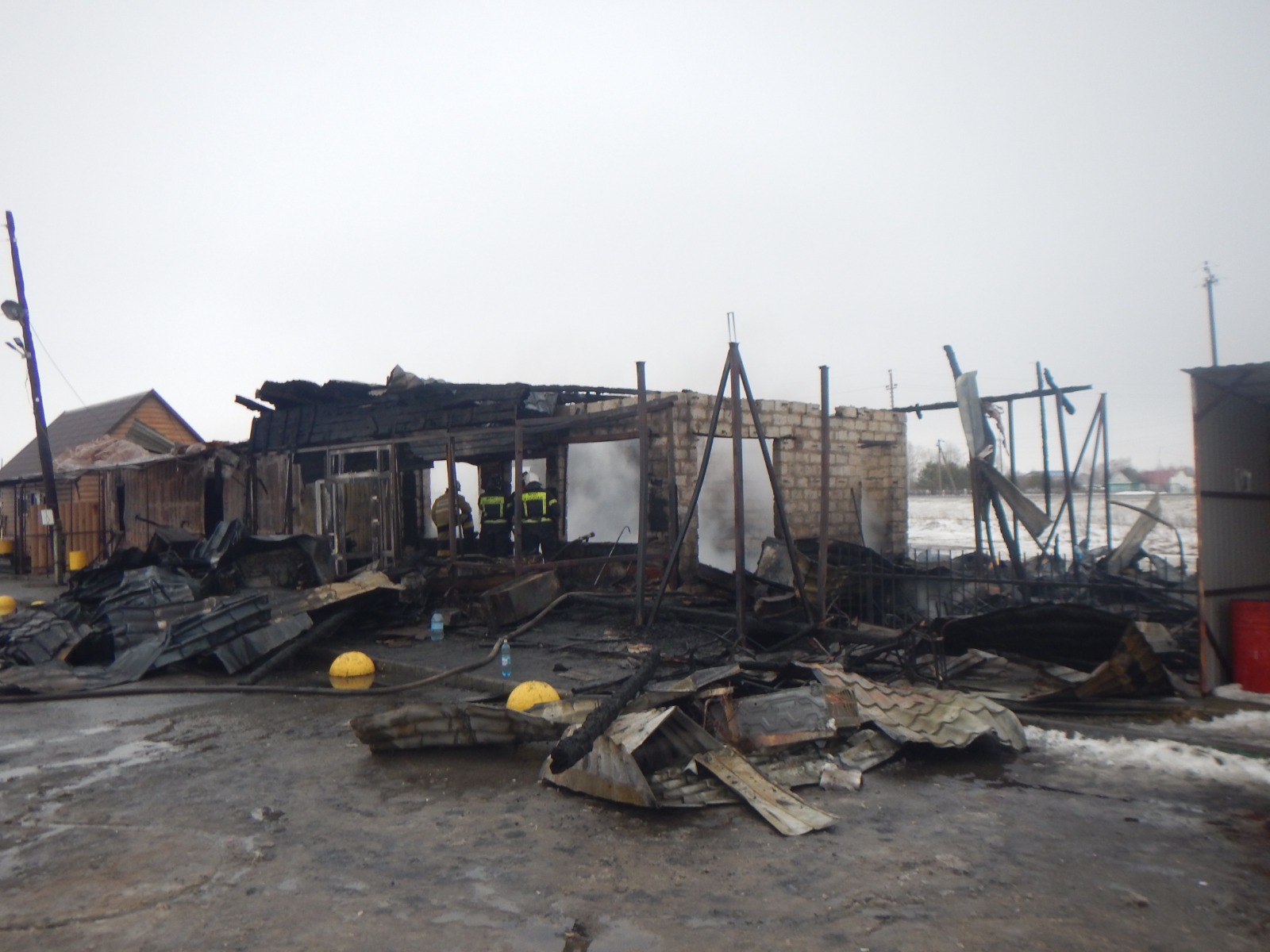 Владелец придорожного кафе в НСО предстанет перед судом за смерть сотрудницы