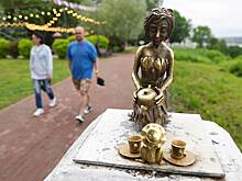 Хомлины и космонавтики: туристы начали охоту за уникальными скульптурами