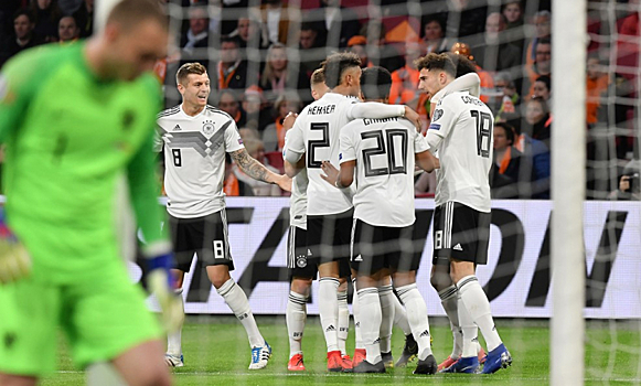 Отмашка за Лигу Наций: сборная Германии в фантастическом матча вырвала 3 балла из рук Нидерландов