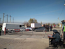 Микроавтобусы с пассажирами не пускают через пост "Сосновка" — рейд ГУПМ