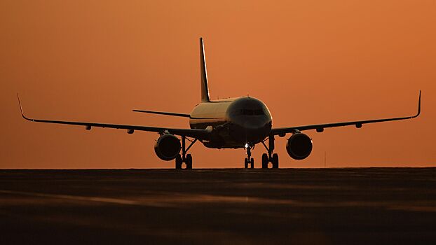 Турист поделился способами пережить долгий ночной перелет