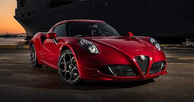 Alfa Romeo 4C представят в 2018 году