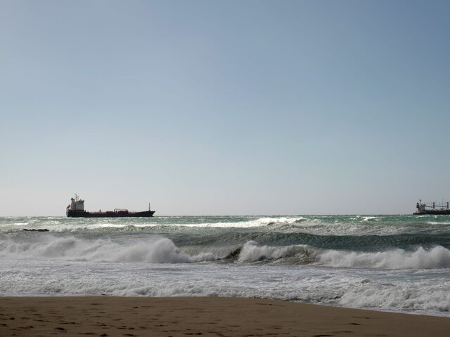 Два танкера с россиянами задержали в Малайзии