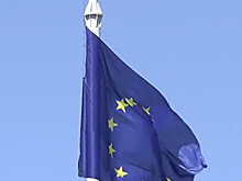 Полный расколбас: молодые одесситы поглумились над флагом ЕС - видео