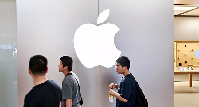 Apple впервые закроет магазин в Китае
