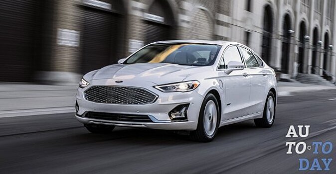 Ford отзывает более 100 000 единиц Fusion и Lincoln MKZ