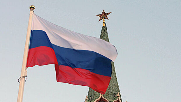 День флага в регионах России отметят автопробегами