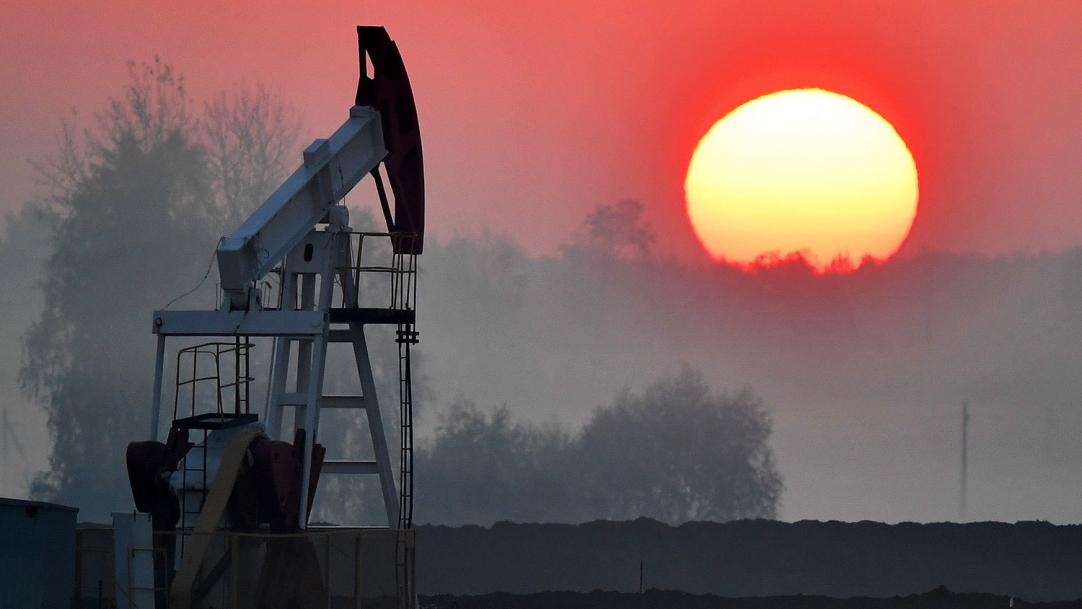 В России предсказали рост цен на нефть до $100