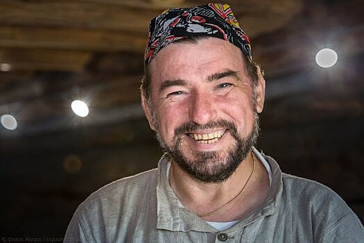 1500 человек приложили руки к лодке, которая выйдет на старт "Кижской регаты"