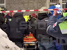 В Москве во время пожара из окна восьмого этажа выпал человек