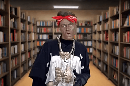 "Шоколадный рэпер". На российском ТВ унизили Обаму