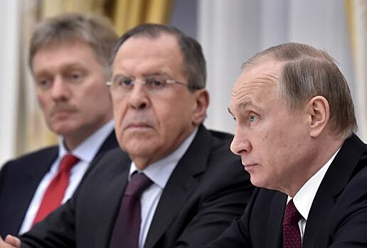 Financial Times: ЕС введет санкции против Путина и Лаврова