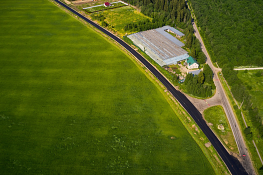Петербург отремонтирует 180 км дорог к садоводствам Ленобласти