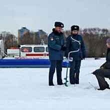 МЧС предупредило об опасности выхода на лёд в Петербурге и Ленинградской области