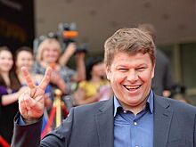 «Вдарим по классике!» Губерниев спел песню «Сектора Газа»