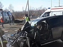 Женщина и ее дочь пострадали в ДТП с автобусом в Новокузнецке. Видео