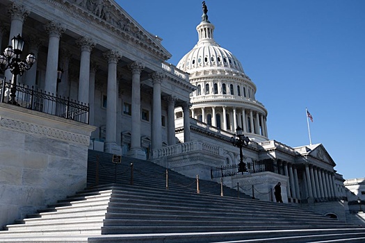 Законопроект о помощи Украине прошел процедурное голосование в сенате США