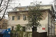 В Ярославле отремонтировали крышу дома, построенного в XIX веке